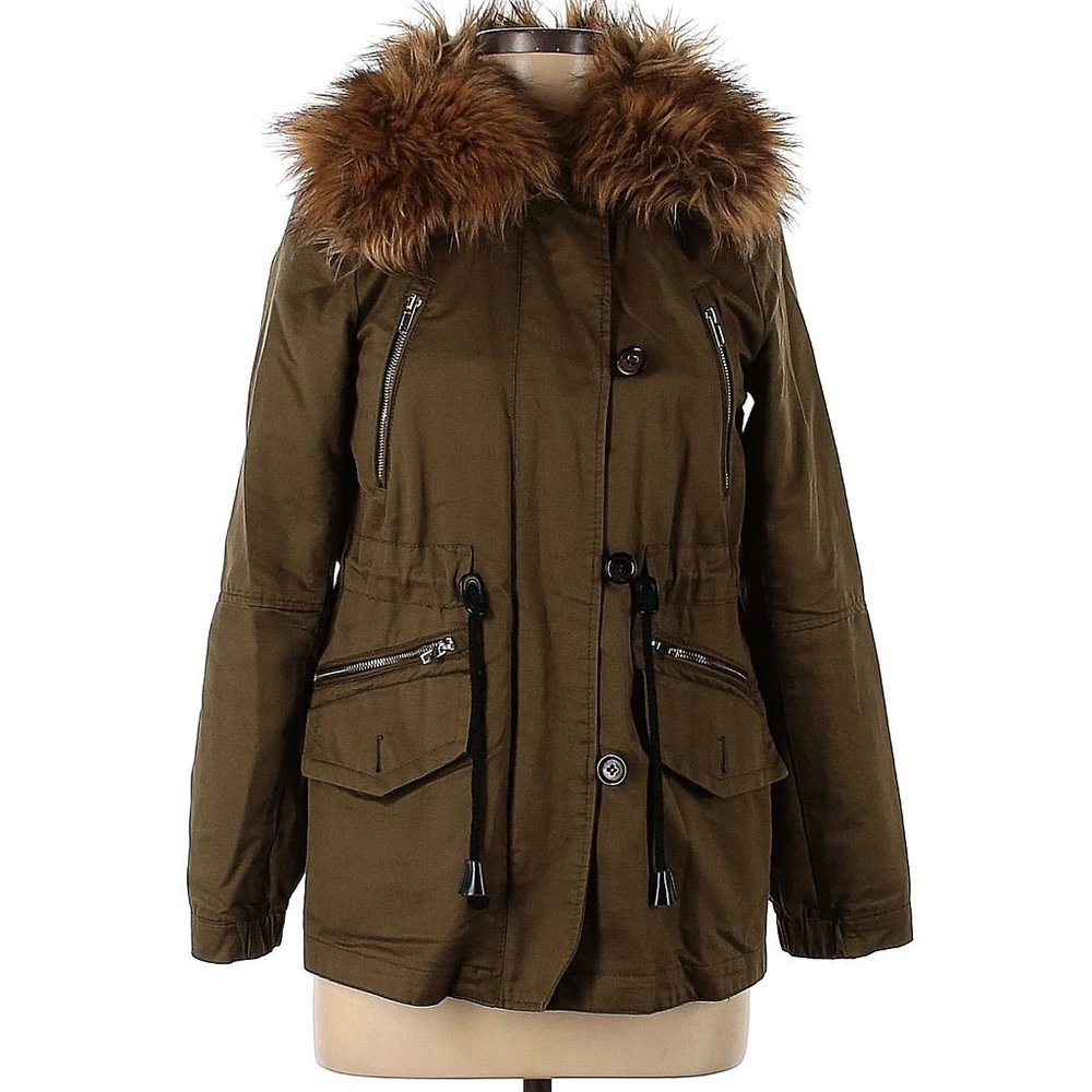 Zara green parka with fir lined hood